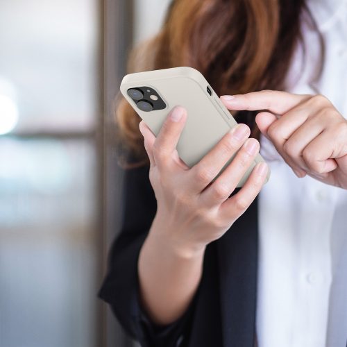 Husa Kwmobile pentru Apple iPhone 12/iPhone 12 Pro, Silicon, Alb, 53938.204